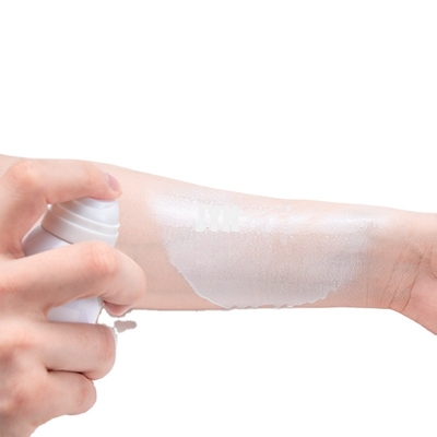Cosméticos da composição da cara do OEM que claream hidratar do pulverizador da proteção solar