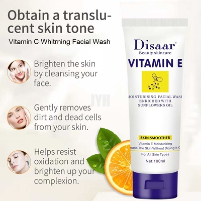 Vitamina natural de formação de espuma E do limpador facial do OEM que clarea o limpador facial