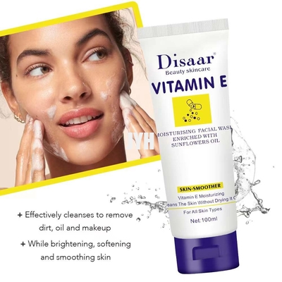 Vitamina natural de formação de espuma E do limpador facial do OEM que clarea o limpador facial