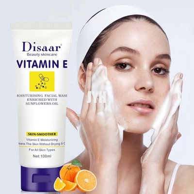Vitamina natural de formação de espuma E do limpador facial do OEM que clarea o limpador facial