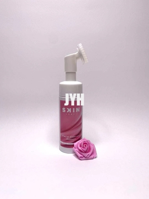 Limpador facial de formação de espuma do OEM que hidrata clareando a lavagem 120ml da cara dos naturais dos cuidados com a pele